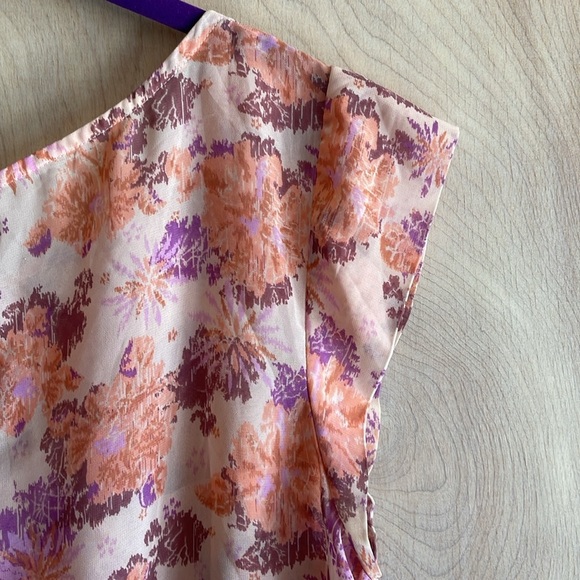 DECREE Ruffle Layered Floral Blouse. Sz: L - Picture 6 of 9